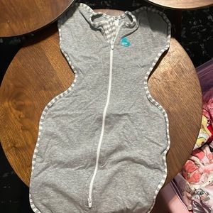 Love to Dream Swaddle - Grey- Small
